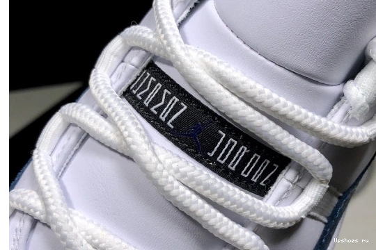 11 CD6846-102 'Blue Jordan Low Air Snakeskin' CD6846-102 0530